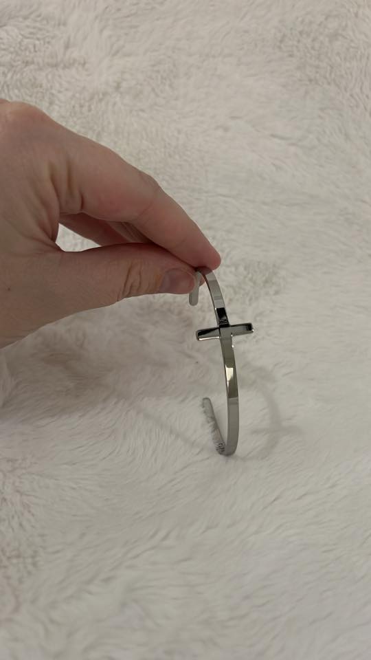 Silver Cross Bracelet